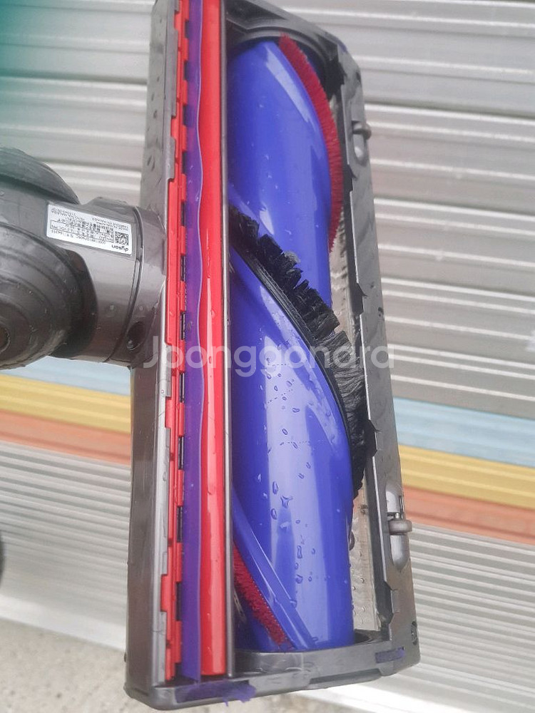 다이슨 V8 무선청소기--5