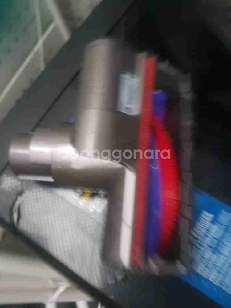 다이슨 V8 무선청소기--4