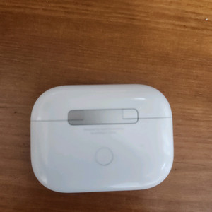 에어팟 프로 1세대 충전 케이스 팝니다