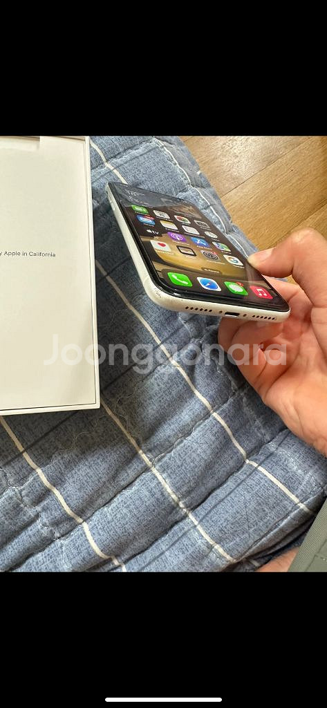 아이폰 XR 64GB--1