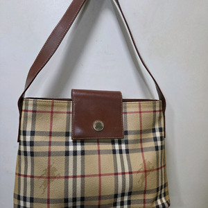 버버리 노바체크 숄더백