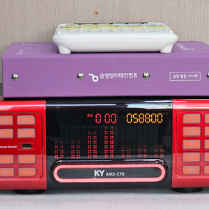 금영 노래방 반주기(S70) 판매합니다