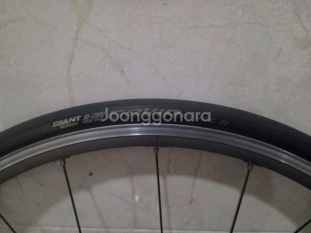 울테그라 WH-6800 림브 휠셋 판매합니다 (튜블리스 세팅)--8