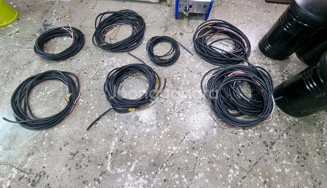 카나레 스피커케이블 팔아요--0