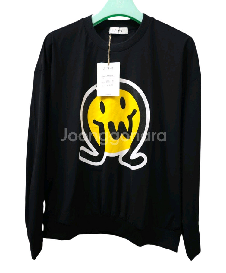 J.W.O 스마일 로고 맨투맨 빅사이즈--0