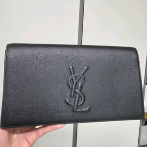 생로랑 YSL 로고 클러치백