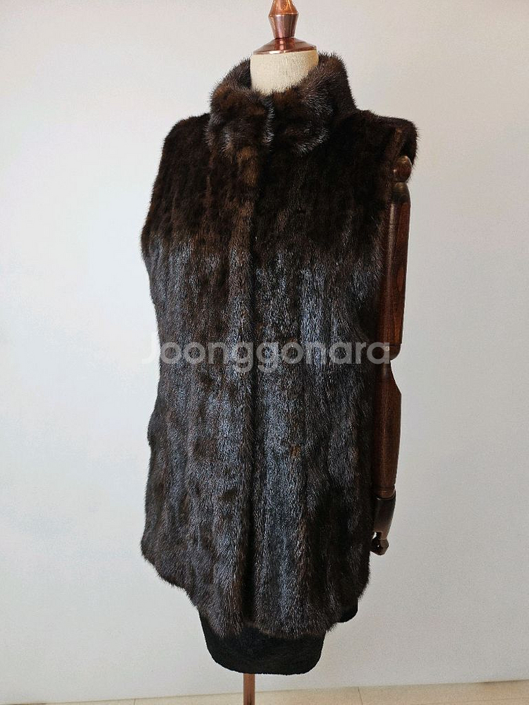 미사용급 제이밍크 브라운호피 풀스킨 밍크베스트--3