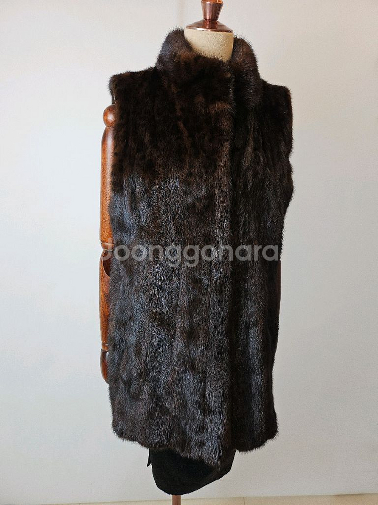 미사용급 제이밍크 브라운호피 풀스킨 밍크베스트--7