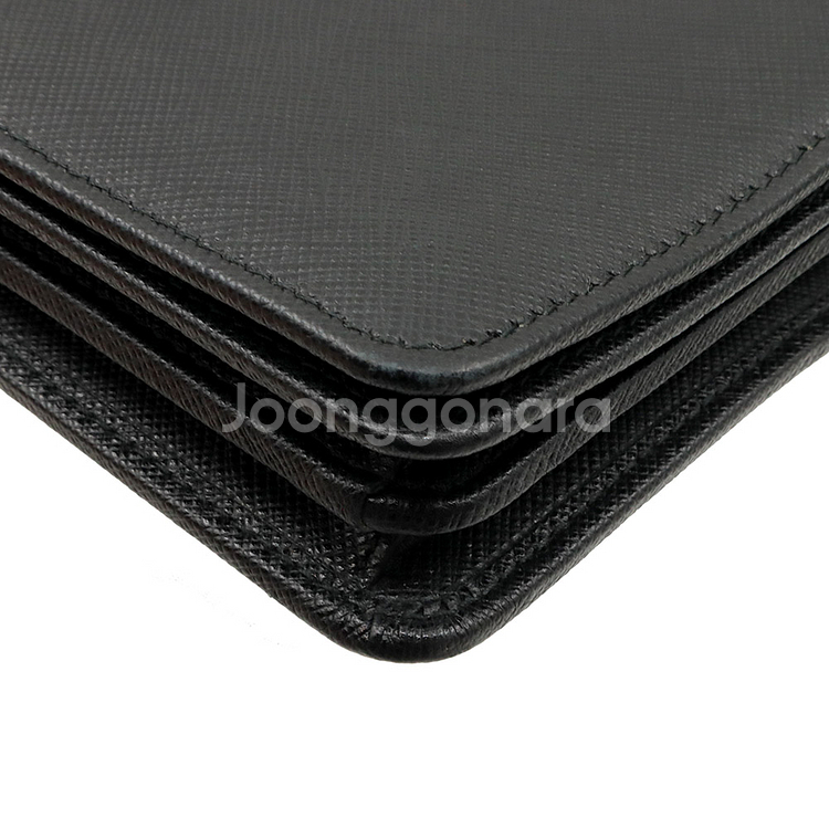 프라다 블랙 사피아노 레터링 로고 금장 체인 플랩 미니 크로스백 / 1BP012--7