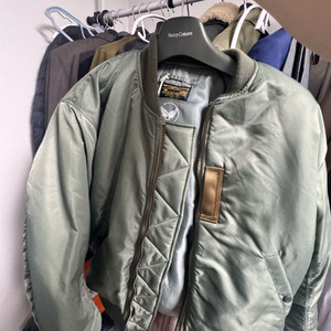 브론슨 m-1 kor L사이즈 판매합니다 새제품