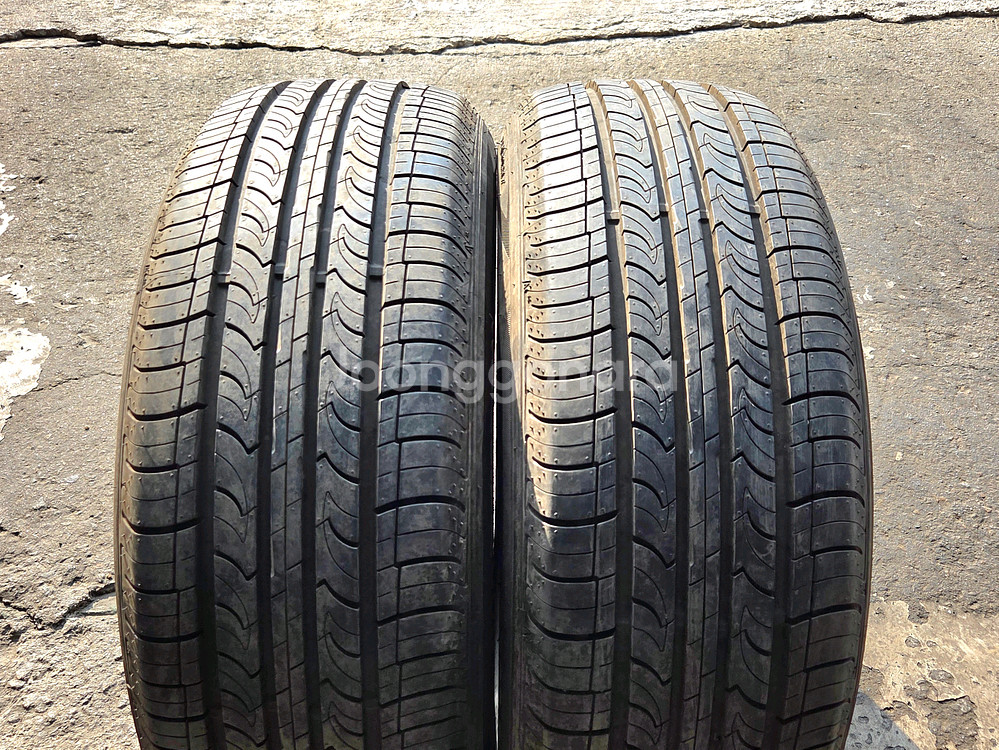 2356017 235 60 17 넥센 굿타이어 신품급 팝니다--0