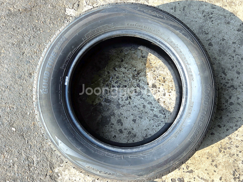 2356017 235 60 17 넥센 굿타이어 신품급 팝니다--2