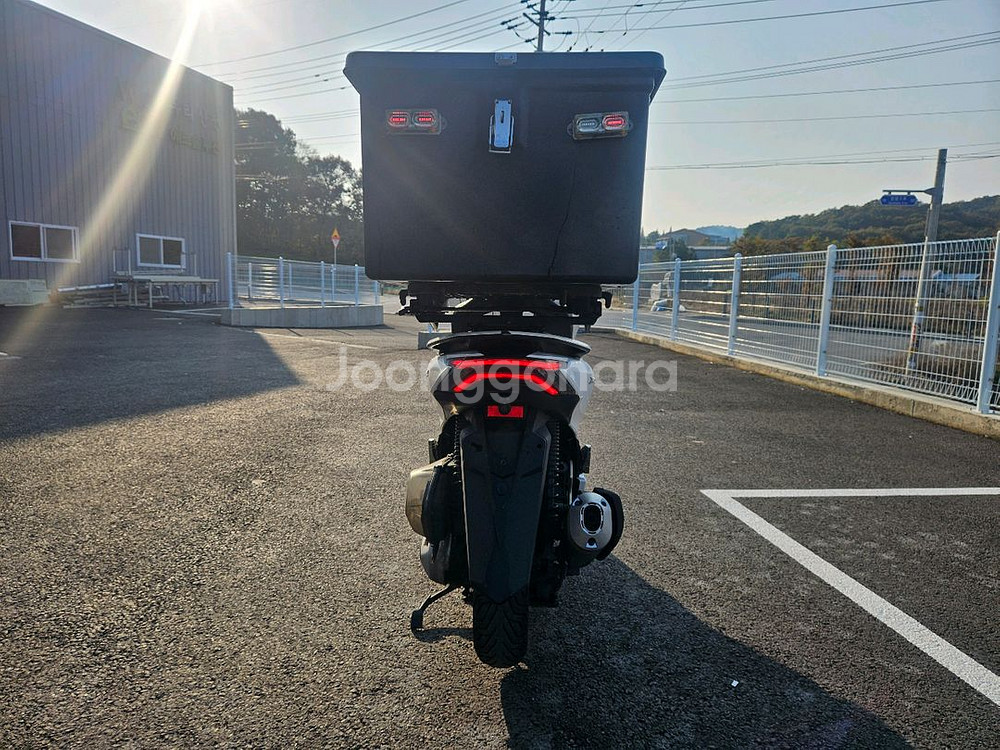 혼다PCX125/21년식/7만키로/160만원/2채널블박--7