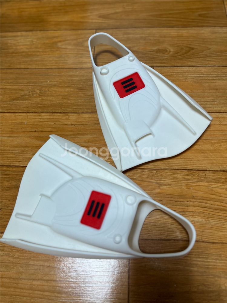 DMC 엘리트맥스 화이트 숏핀 M(235-260)사이즈 판매--2