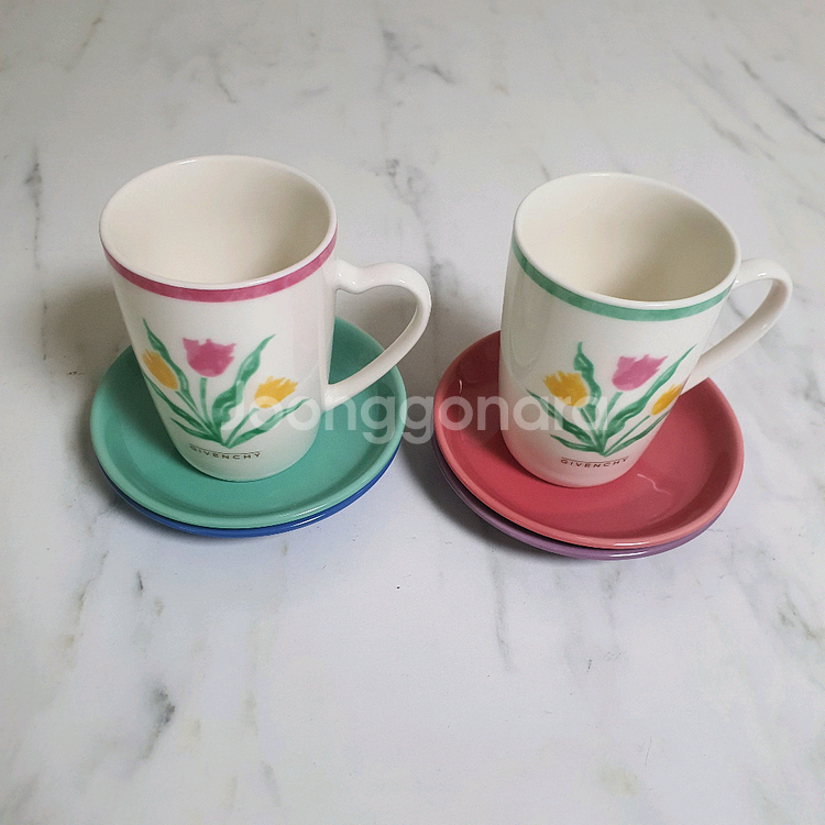 지방시 컵2,소서4 /6p--1