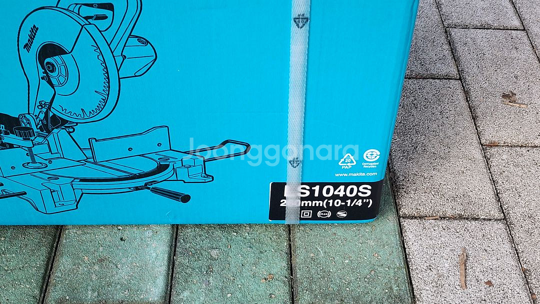 마끼다 각도절단기 LS1040S 254mm 마이터쏘 날별도 탁상원형톱--1