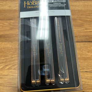 호빗 트릴로지 4k 블루레이 판매합니다.