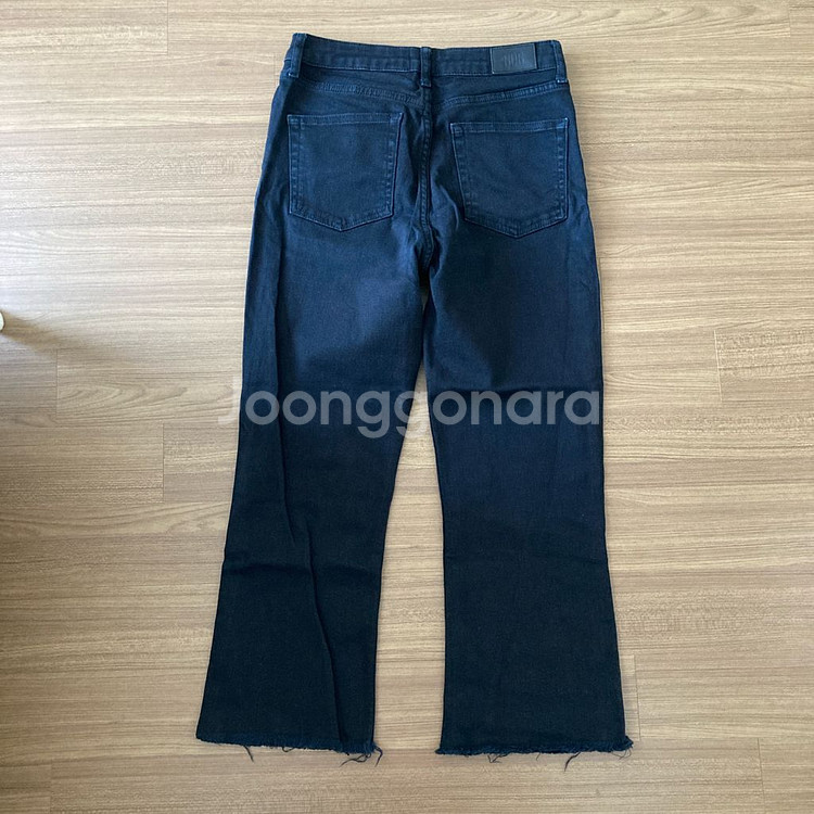 얼반아웃피터스 블랙진 청바지--1