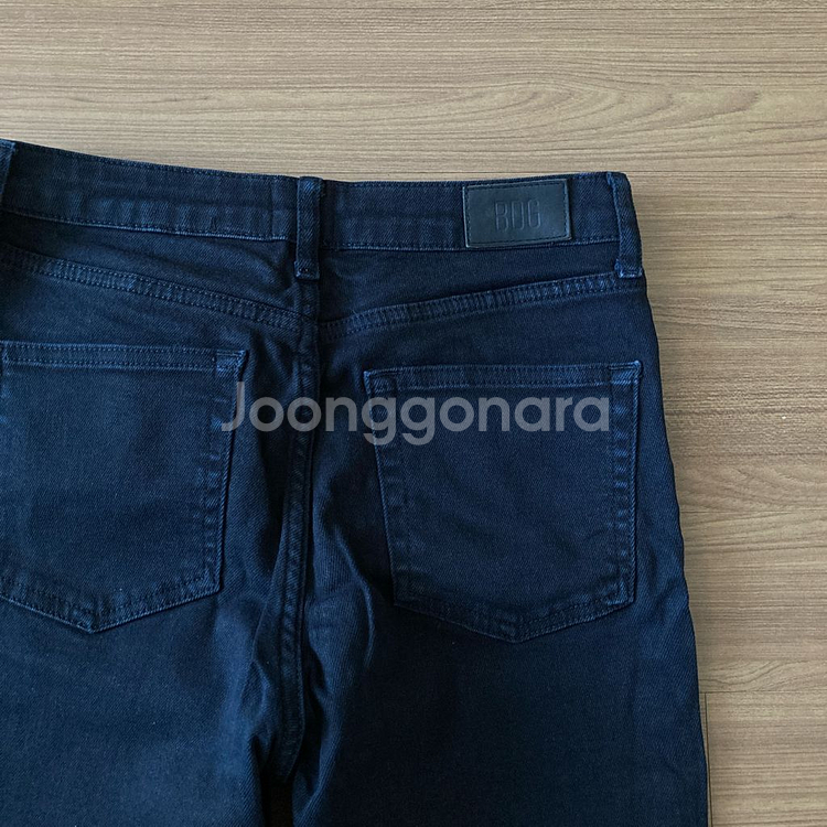 얼반아웃피터스 블랙진 청바지--3