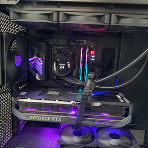 고사양 컴퓨터 Flux pro, RTX5090, AI