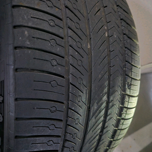 미쉐린 PS4 AS 275/40/20 판매합니다.
