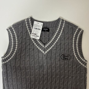 (새상품) 셀덴키즈 니트 조끼 130