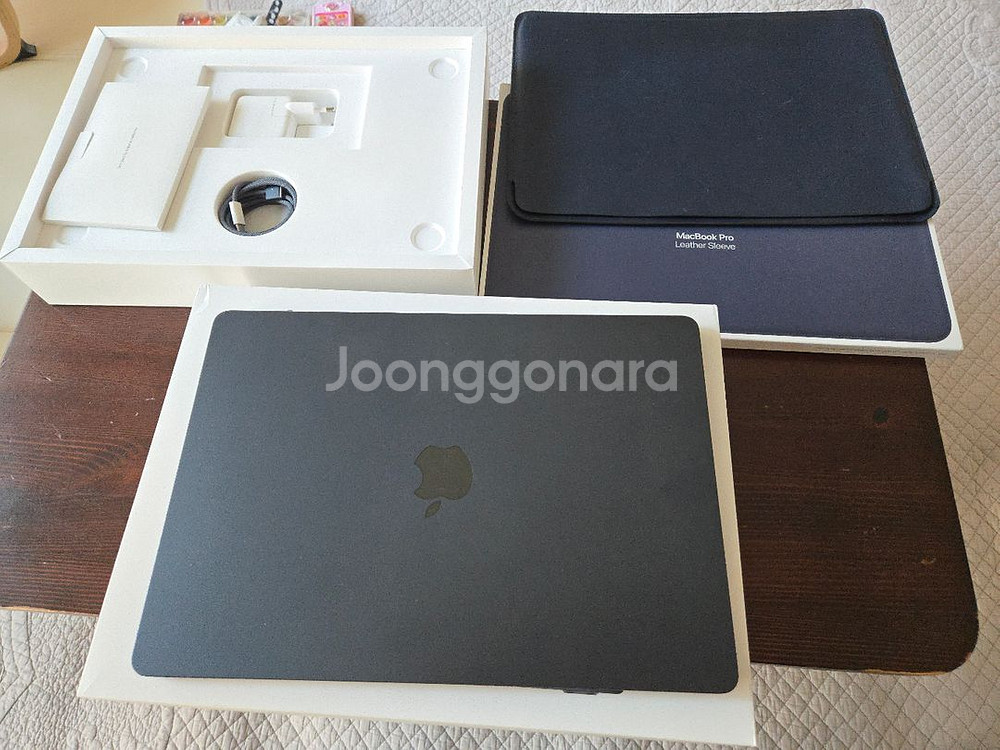 맥북에어 M2 15인치 8/256 A급 풀박스 팝니다--0
