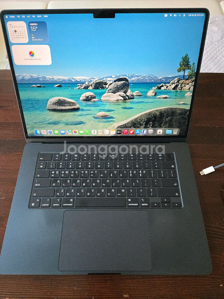 맥북에어 M2 15인치 8/256 A급 풀박스 팝니다--1