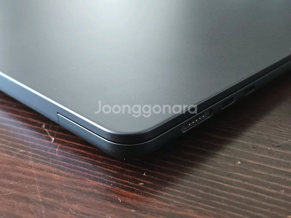 맥북에어 M2 15인치 8/256 A급 풀박스 팝니다--4