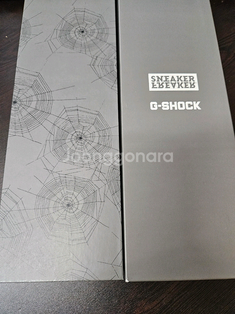 지샥 DW-5700SF Sneaker Freaker--1