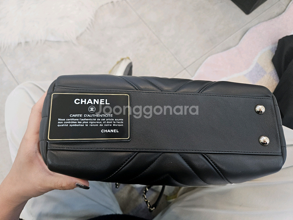 샤넬 쉐브론 토트 숄더백--2