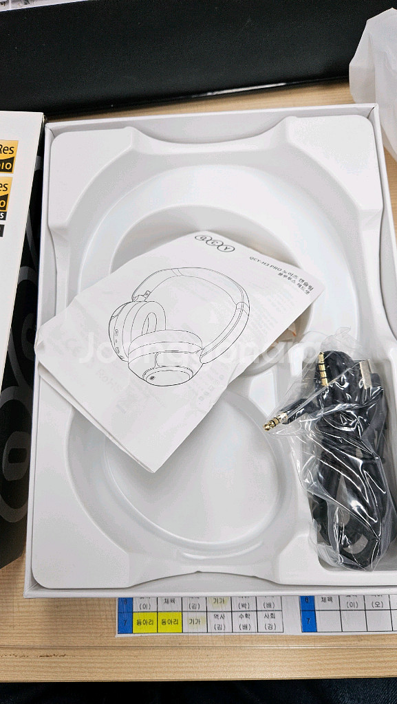 QCY H3 PRO 노이즈캔슬링 무선 헤드폰--4