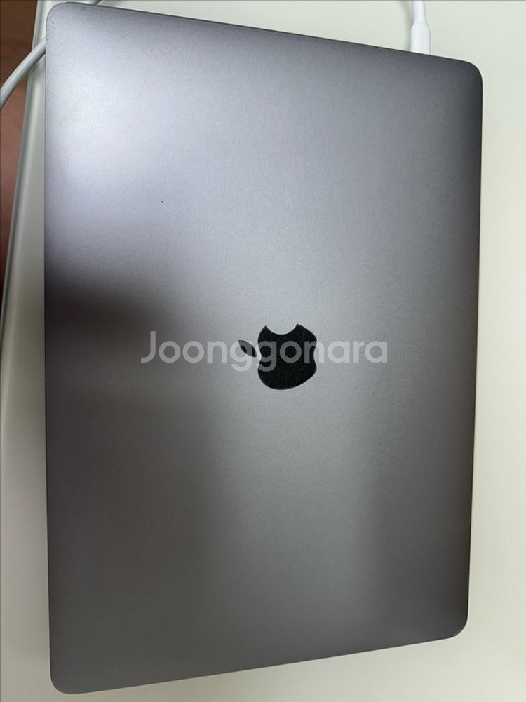 맥북프로 스그 M1 13인치 8GB/512GB--0