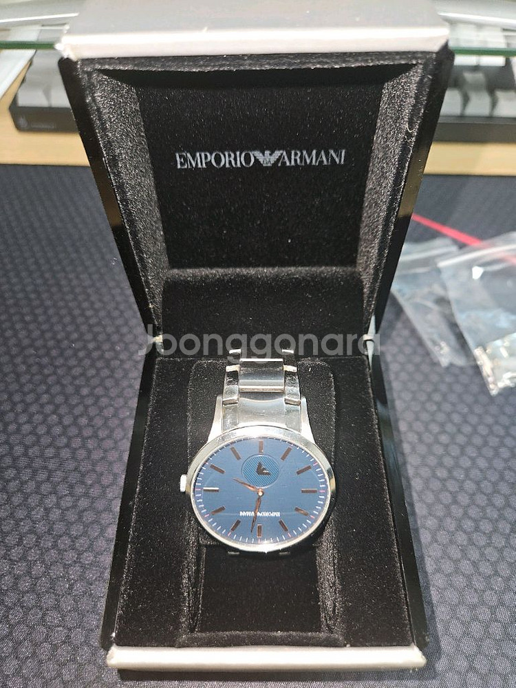 엠포리오 아르마니 시계(ar11137)--0