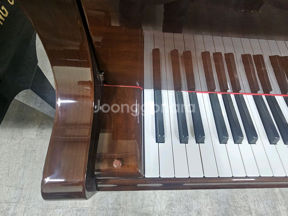 영창그랜드피아노 C-185--1