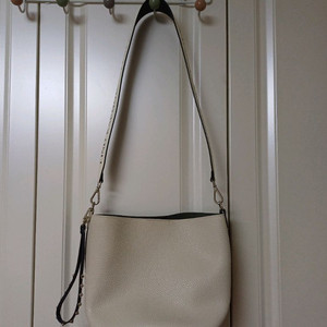 파인드카푸어가방 핑고백 20 블랙화이트 새상품