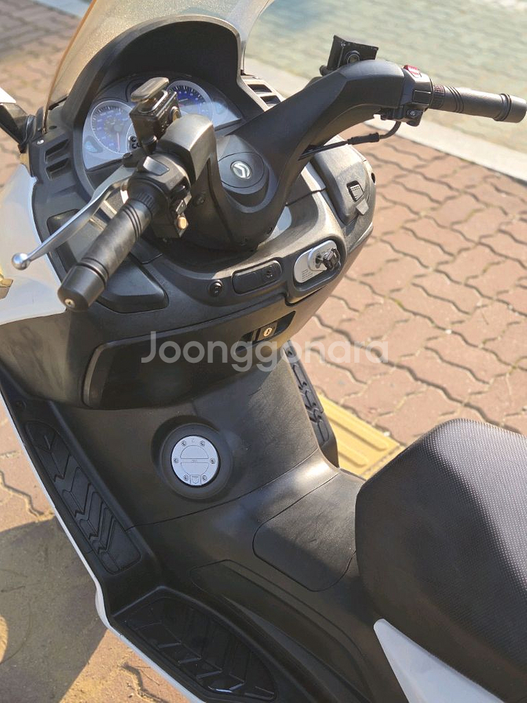 AA급 보이저125 gts evo 캬브 모델 스쿠터 판매--7