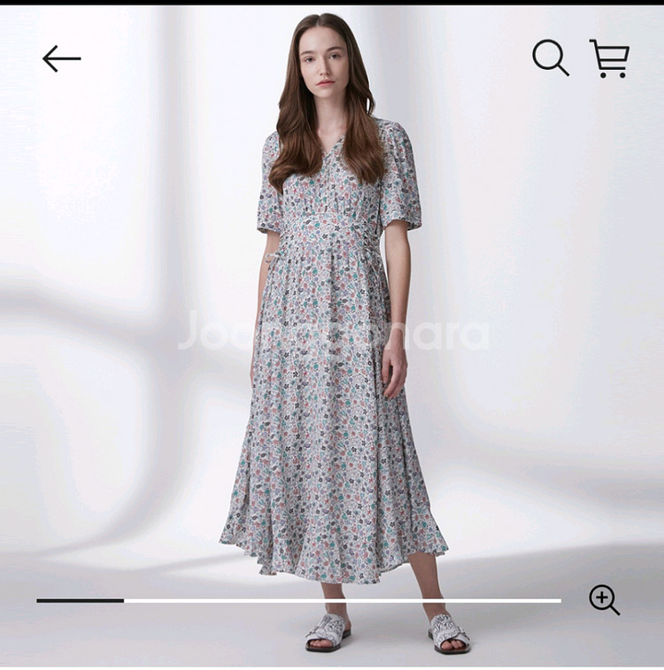 써스데이아일랜드 슬림핏 롱 원피스--1