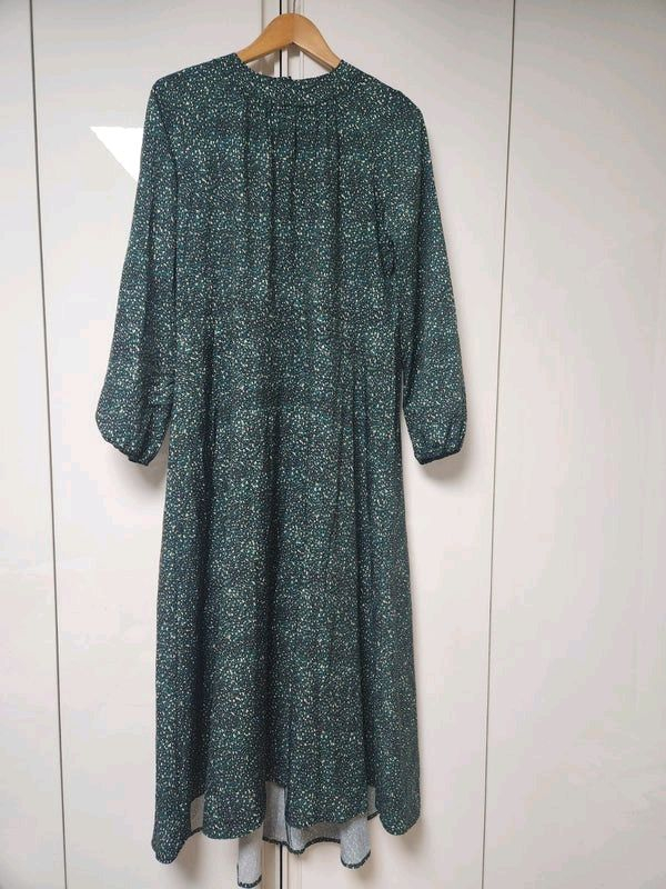 9천원 - 77 사이즈 롱원피스총길이 : 126 cm, 가슴반품 : 53cm 키크신분들이 입으심 예뻐요--5