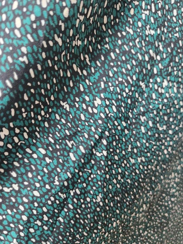 9천원 - 77 사이즈 롱원피스총길이 : 126 cm, 가슴반품 : 53cm 키크신분들이 입으심 예뻐요--8