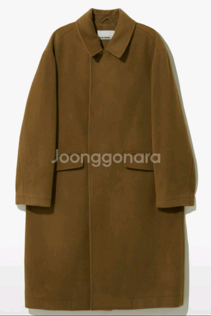 [미개봉 제품] 비슬로우 스탠다드 울 수티앵 칼라 코트 카멜 L 105--0