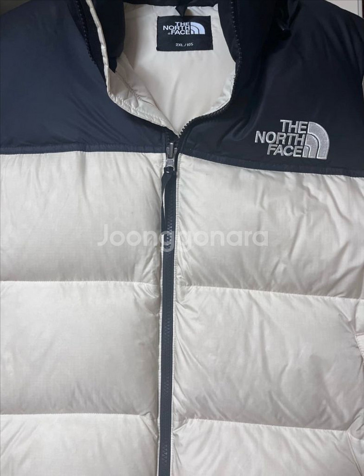 노스페이스 여성 조끼 패딩점퍼 팝니다--0
