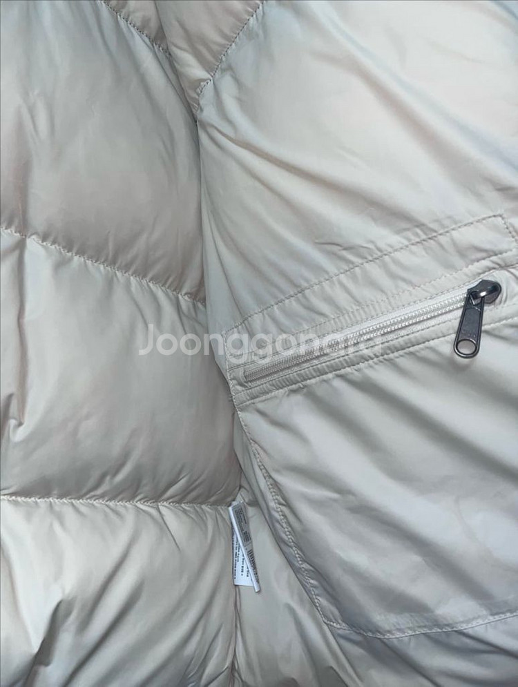 노스페이스 여성 조끼 패딩점퍼 팝니다--2