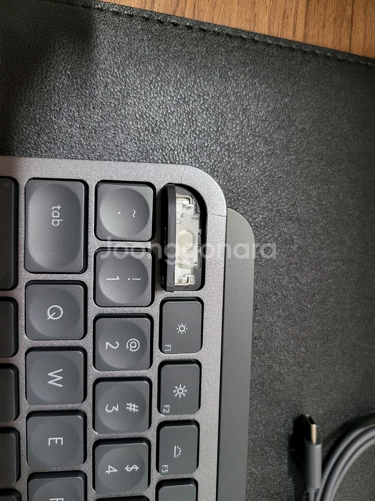 로지텍 MX Keys S 키보드--2