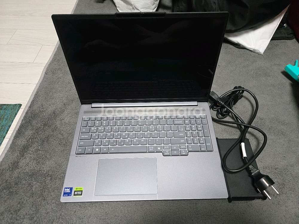 레노버 아이디어패드 프로 5 16IAH10 코어 울트라9 1t ssd rtx 5050 게이밍노트북--4