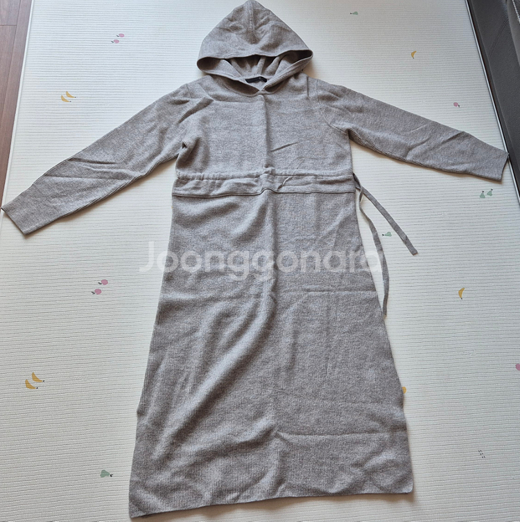 지컷(gcut) 후드 니트 원피스 멜란지그레이색상--0