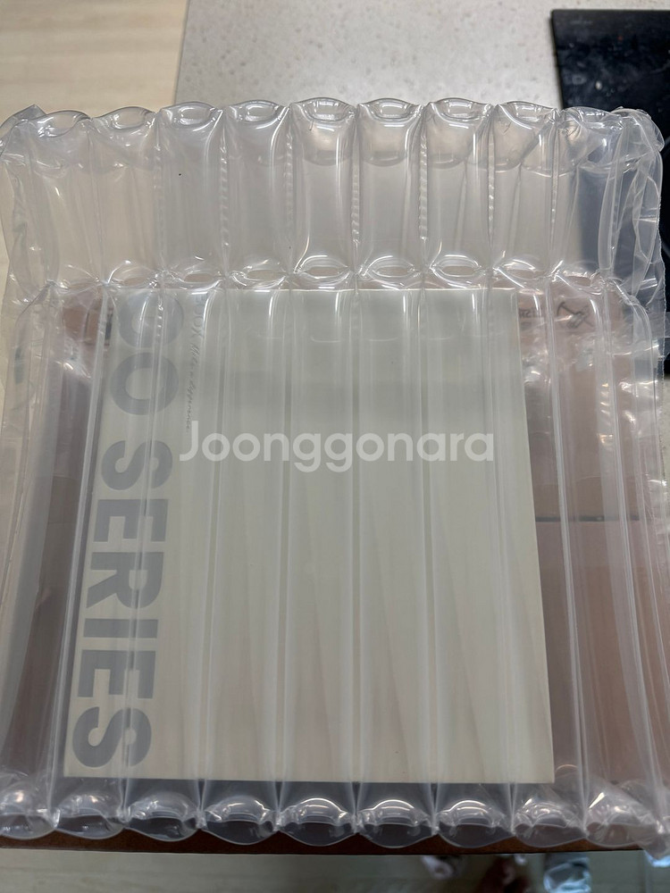 오닉스 이북리더기 북스 BOOX GO7 흑백 화이트--1