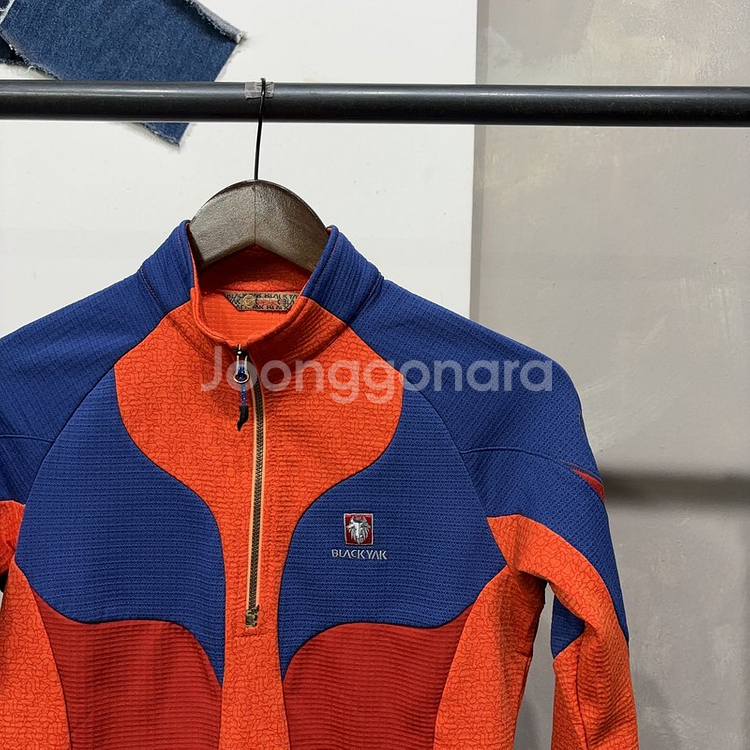 (90) 블랙야크 여성 등산 아웃도어 반집업 긴팔 티--2