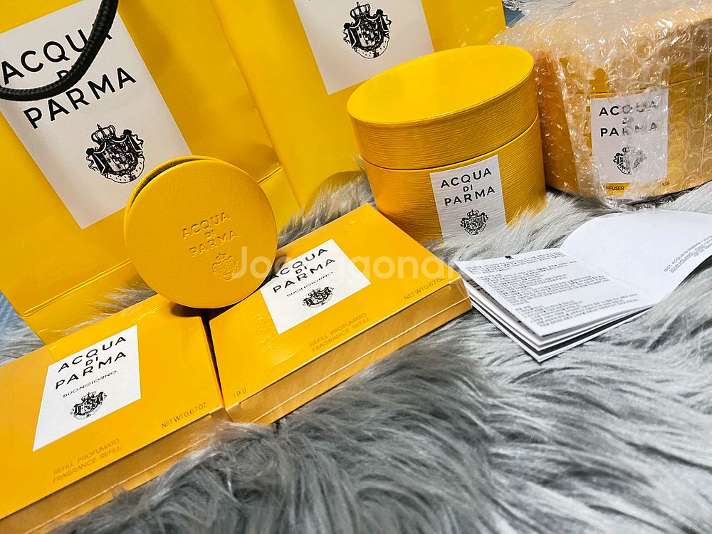 아쿠아디파르마 차량용 방향제 디퓨저 새상품--0