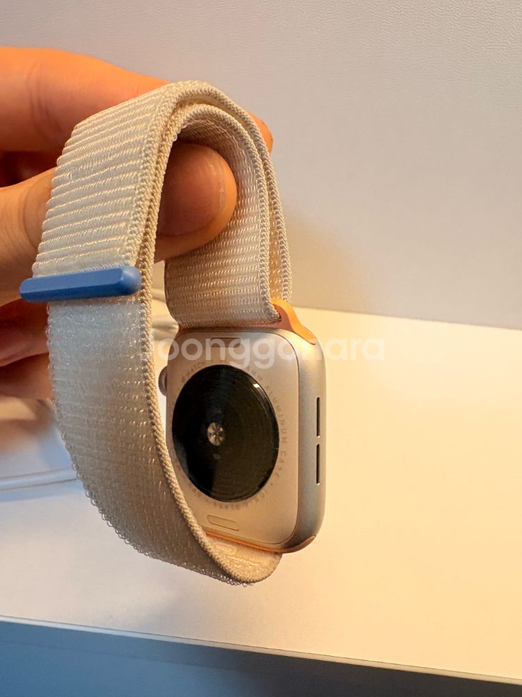 애플워치se2 44mm스타라이트 S급 배터리98--4